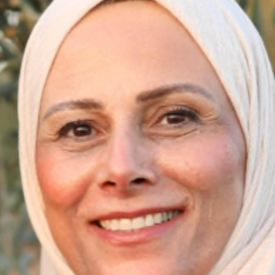 وفاء   شميس